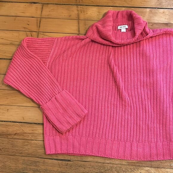 Bundle of 3 Women’s Black and Pink Long Sleeve Sweaters Size Small - Picture 12 of 14